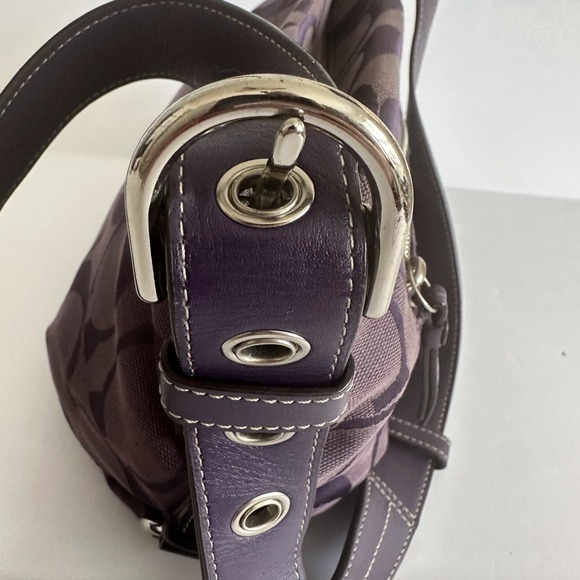 Coach Signature East West Duffle Purple‎ Leather Trim Handbag F15068 2010 READ - Picture 16 of 16